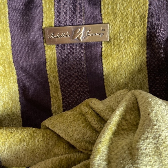 Isabella’s Journey Purse - Picture 3 of 9